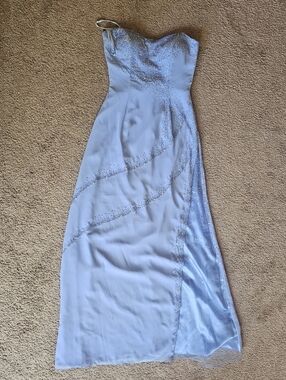 Showtime collection sz 6 periwinkle evening dress